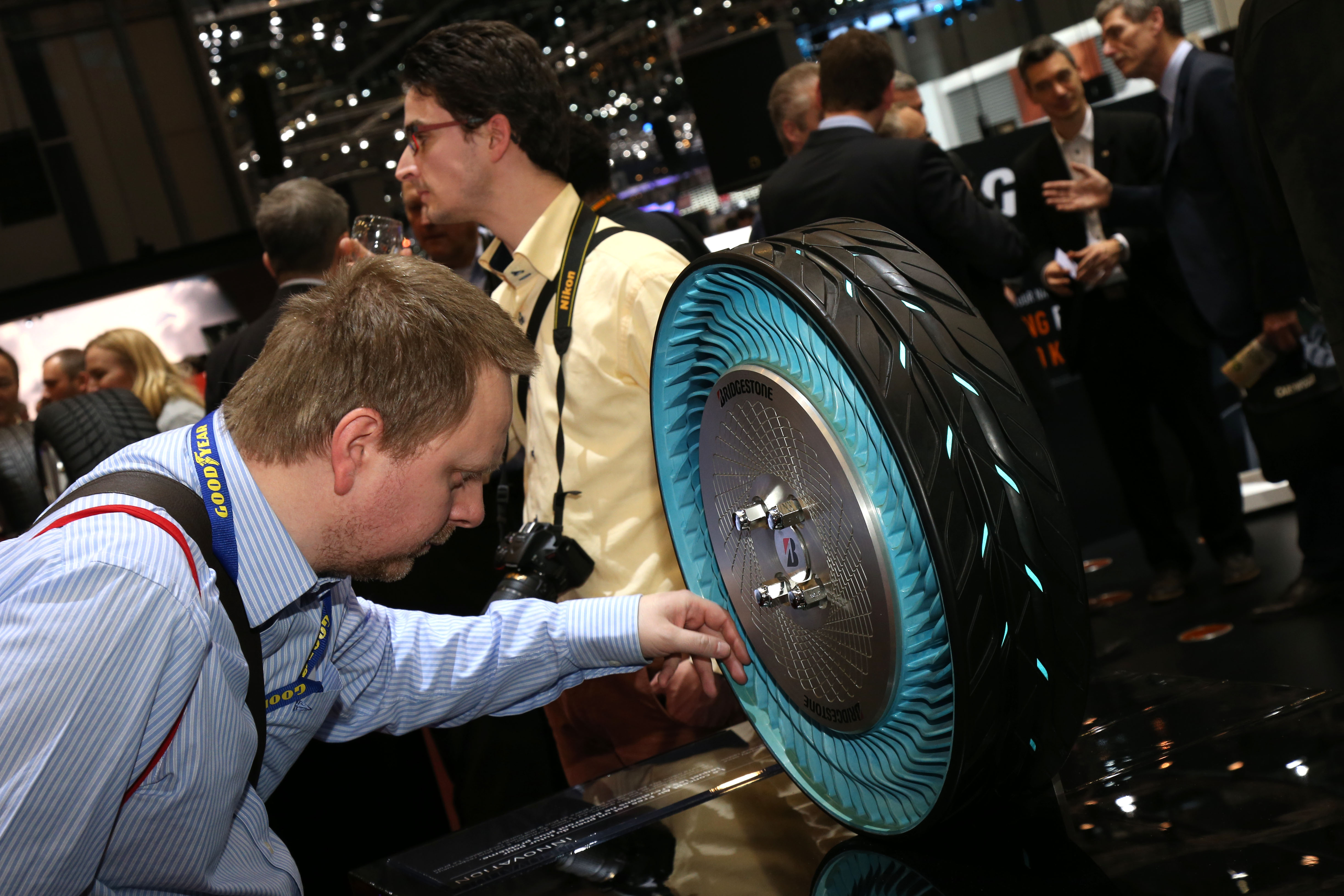 Bridgestone na Geneva Motor Show 2016