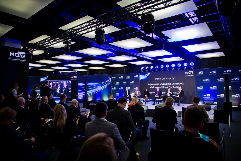 Motoryzacja w erze transformacji – znamy program Kongresu MOVE 2025