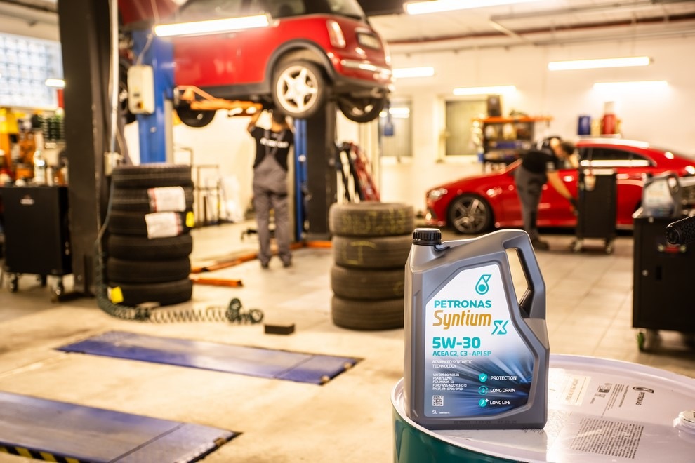 Polskie warsztaty niezależne w 2025 r. – analiza PETRONAS Lubricants International