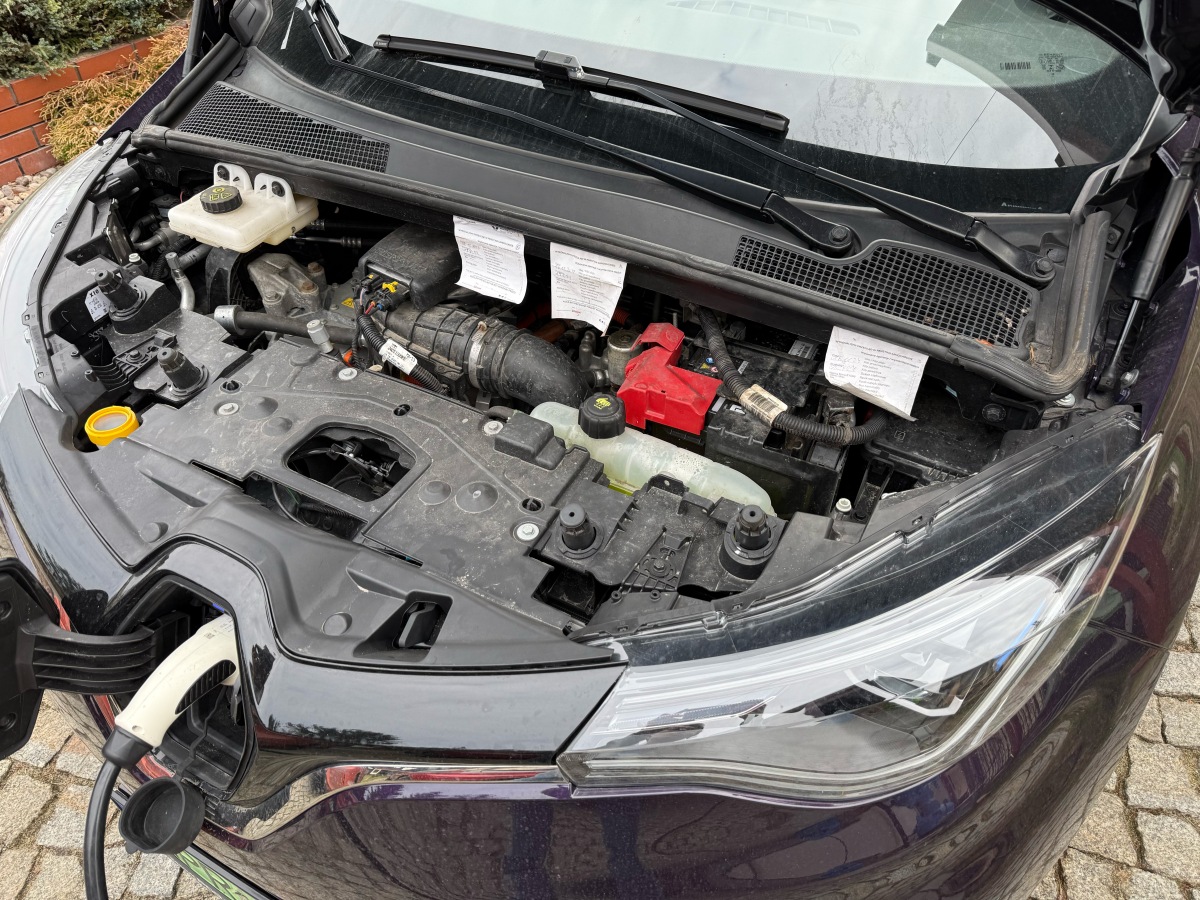 jak uruchomić rozladowany samochod elektryczny 12v