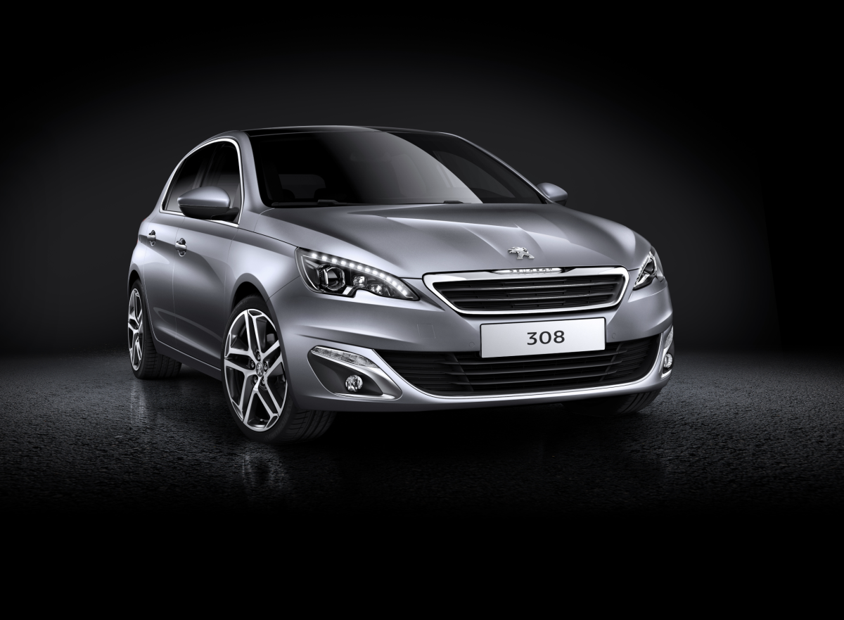 Peugeot 308 – co sprawdzić przed zakupem, co zmienić po? Usterki i awarie modelu z 2.0 HDi oraz 1.2 PureTech.