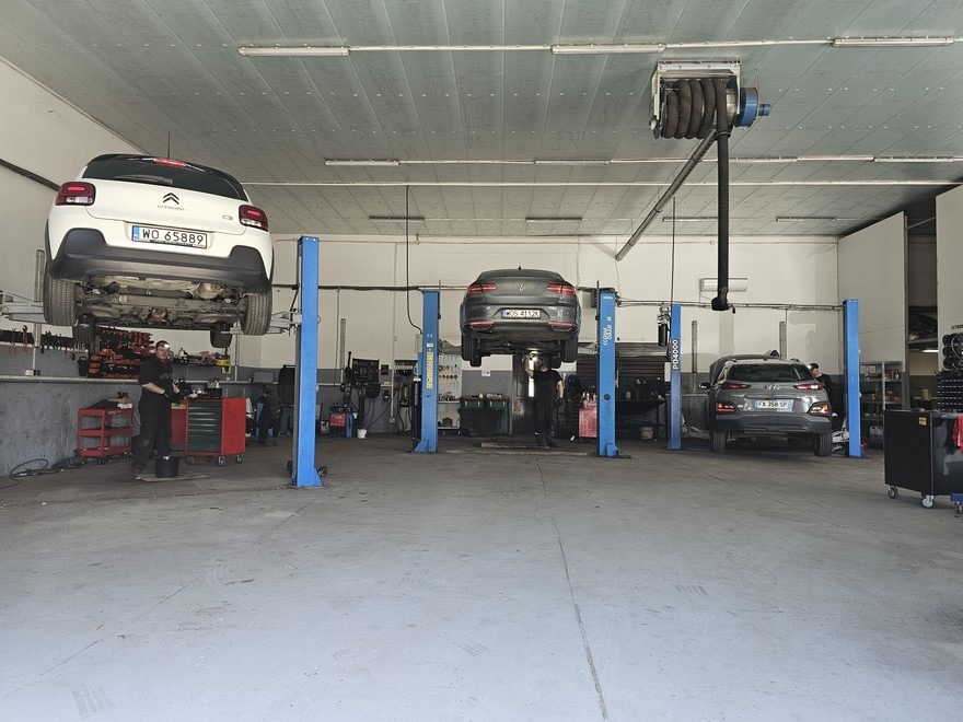 Sieć warsztatowa Eurorepar Car Service – dlaczego warto do niej dołączyć?