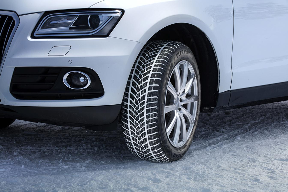 Wyższy poziom bezpieczeństwa dla kierowców SUVów dzięki nowym oponom Goodyear