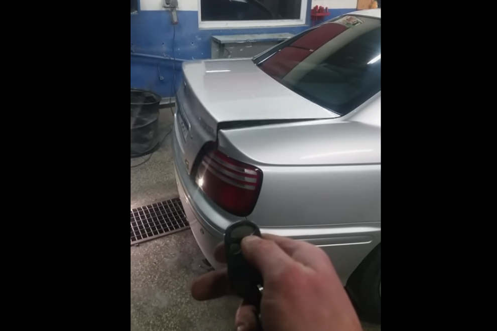 Automatycznie otwierana klapa bagażnika? To proste!