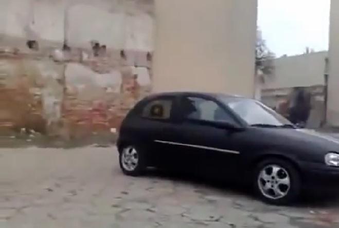 Corsa burzy mur – kilka lat później…
