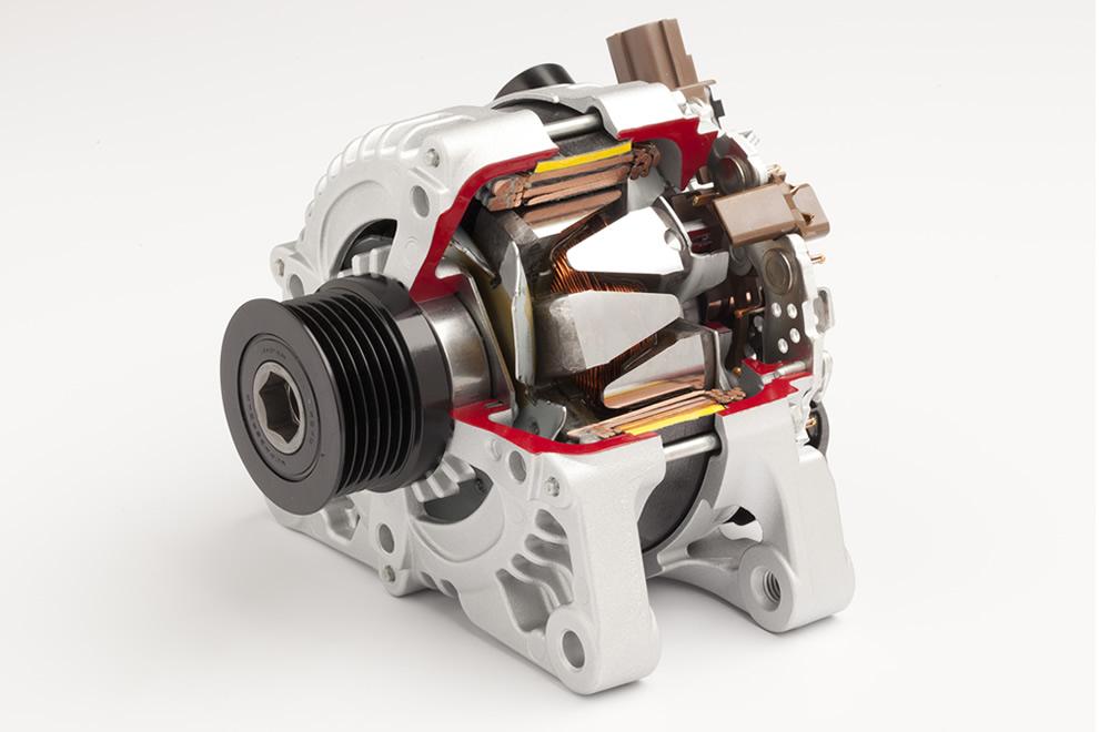 DENSO poddało testom konkurencyjny alternator