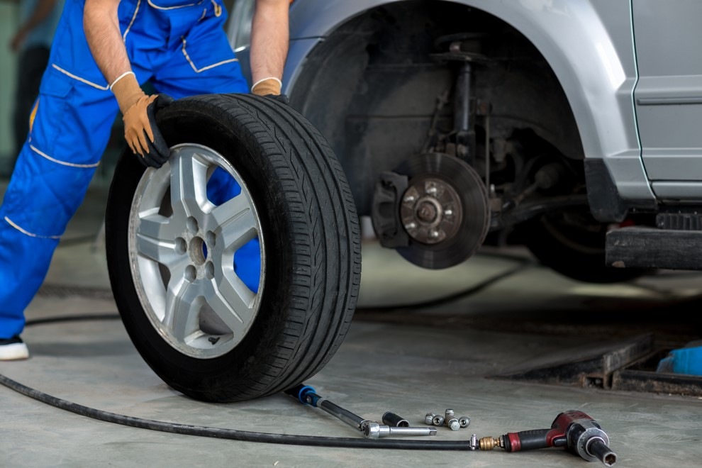 Darmowa dostawa bez minimalnej kwoty na ALZURA Tyre24