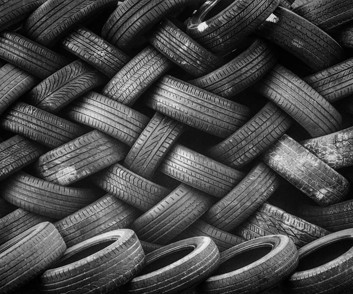 Kolejne cięcia produkcji w Dębicy – kluczowy klient zmniejsza zamówienia