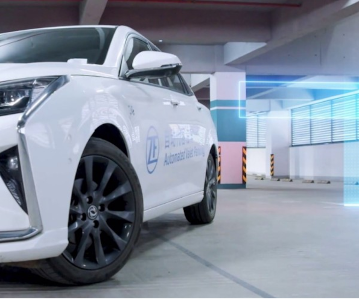 ZF zaprezentowało nowy, automatyczny moduł parkowania