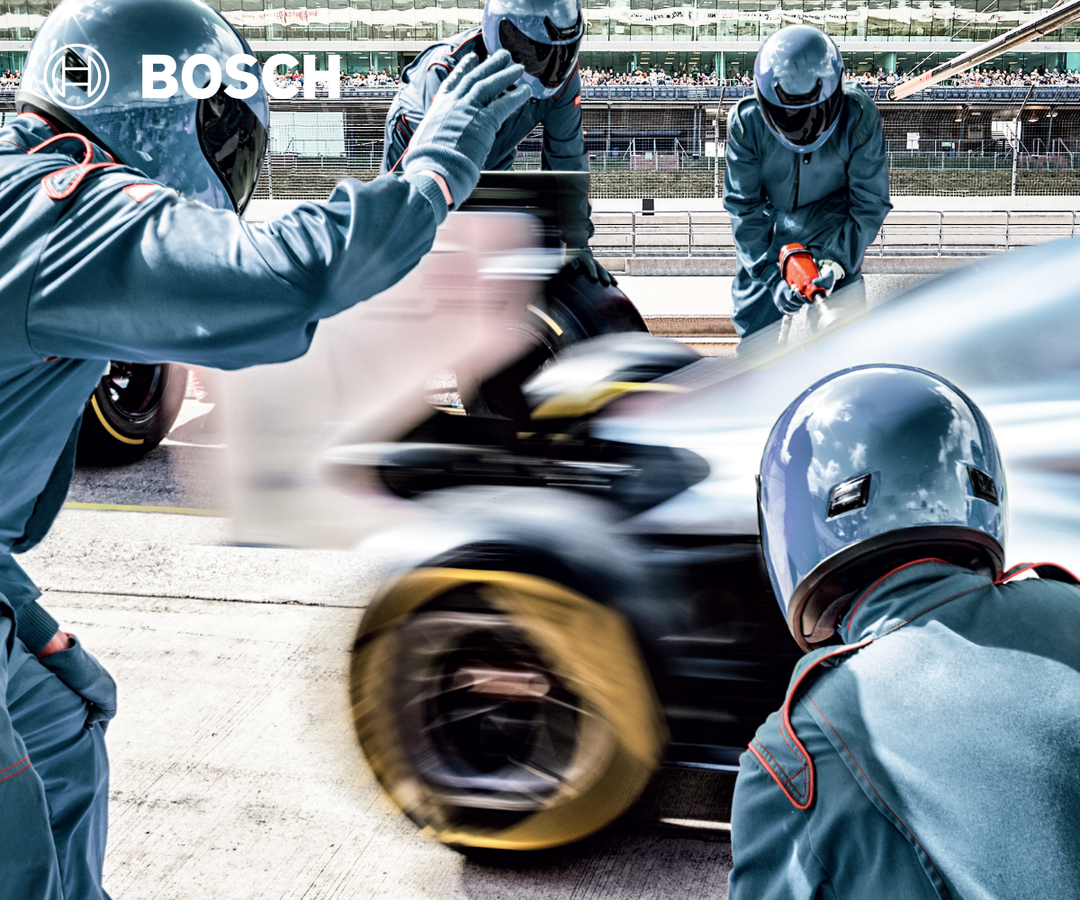 Ze sportów motorowych do jazdy po drogach – świece zapłonowe Bosch