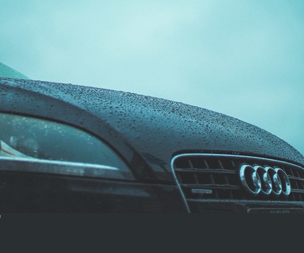 Polski dystrybutor części zamiennych wygrywa proces z Audi! Przełomowy wyrok sądu.