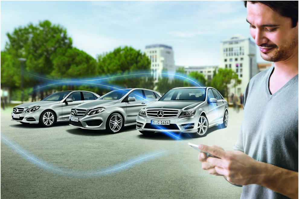 Usługi mobilne Mercedes me connect teraz nawet dla kilkunastoletnich Mercedesów