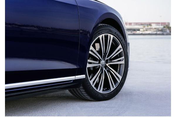 Opony Goodyear fabrycznym wyposażeniem Audi A8