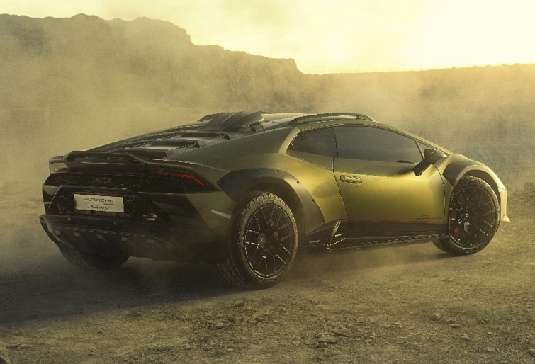 Współpraca Bridgestone i Lamborgini – projekt terenowej opony Run-Flat do Huracán Sterrato
