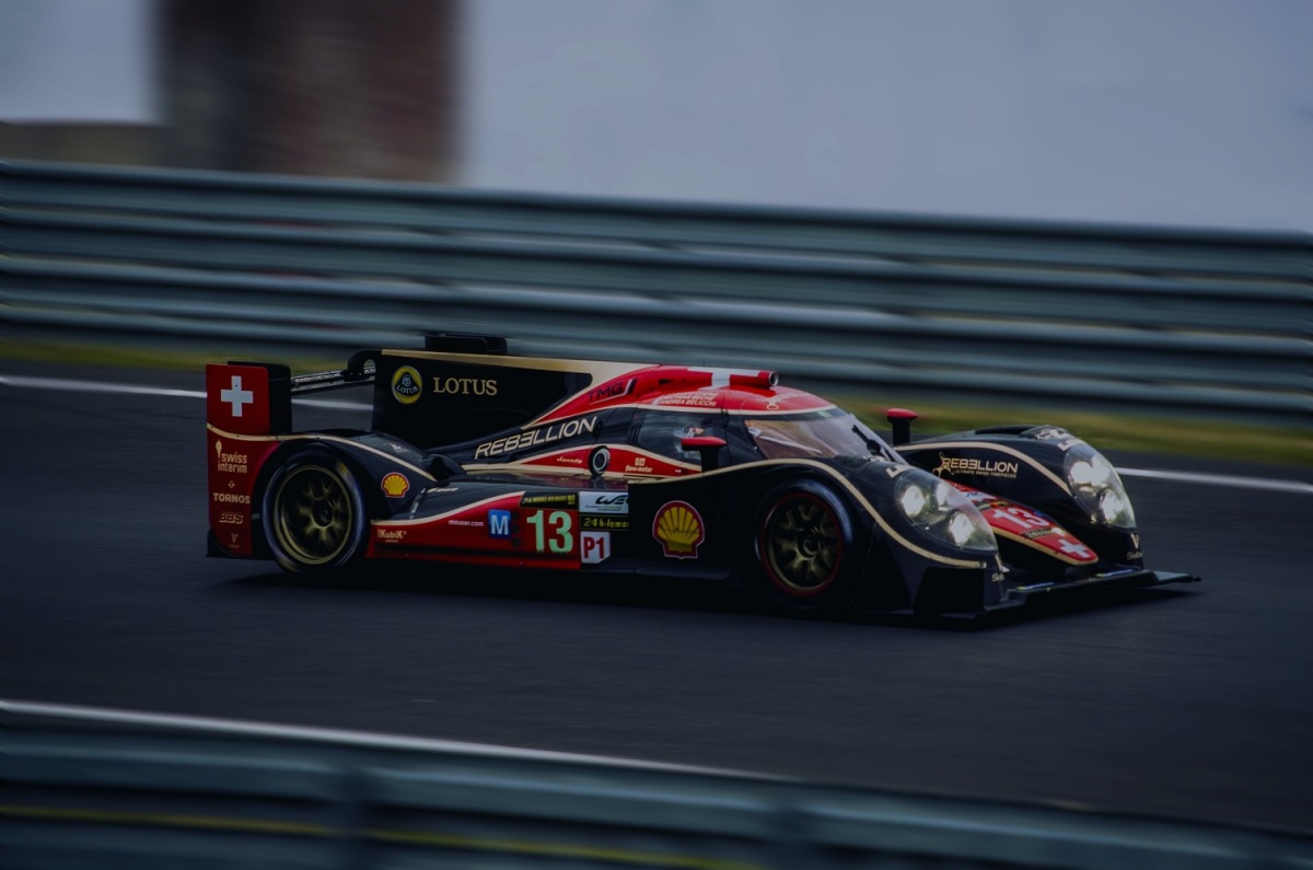 Ta firma dostarczy układy hamulcowe do bolidów Le Mans