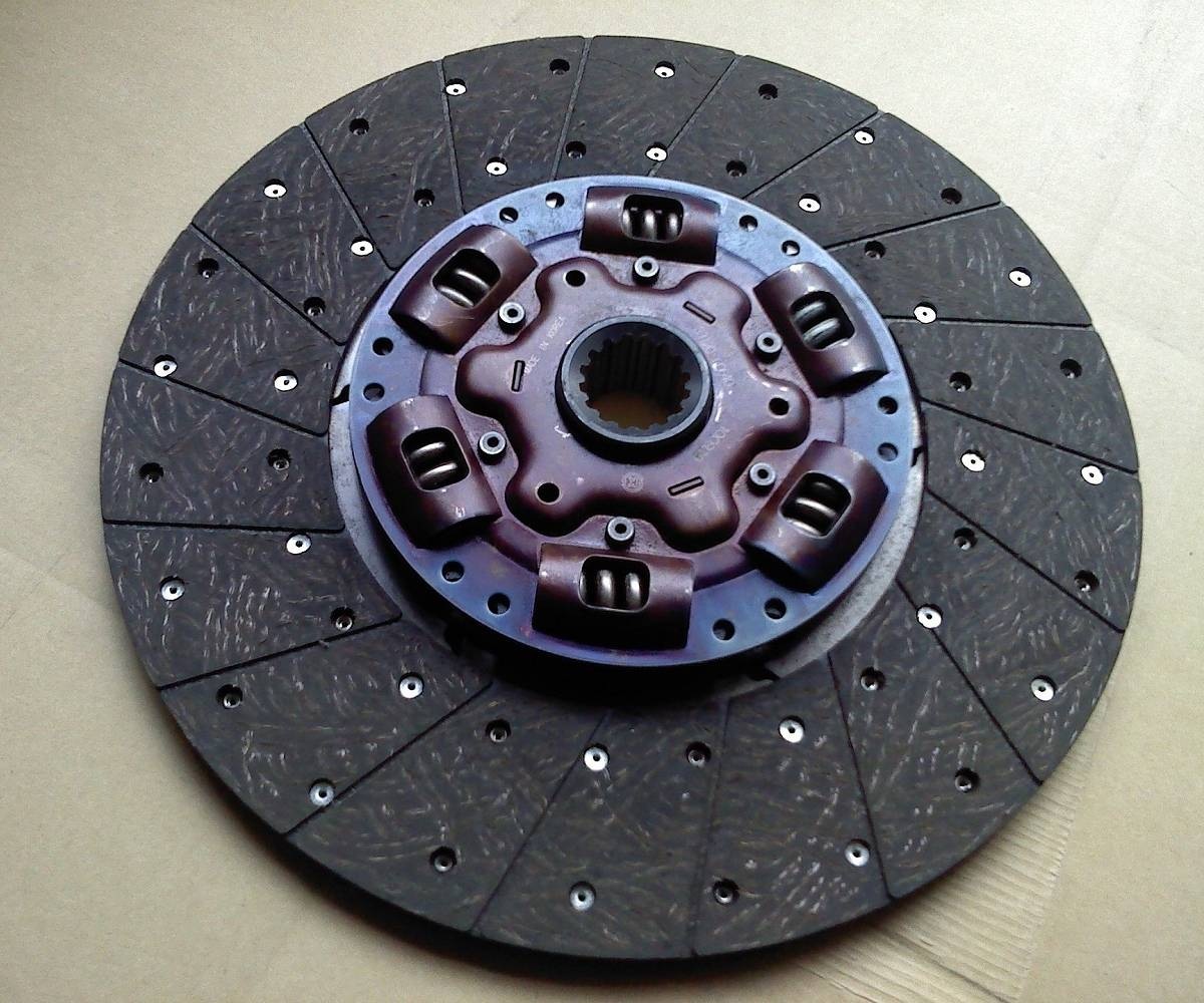 Działanie suchych sprzęgieł mechanicznych