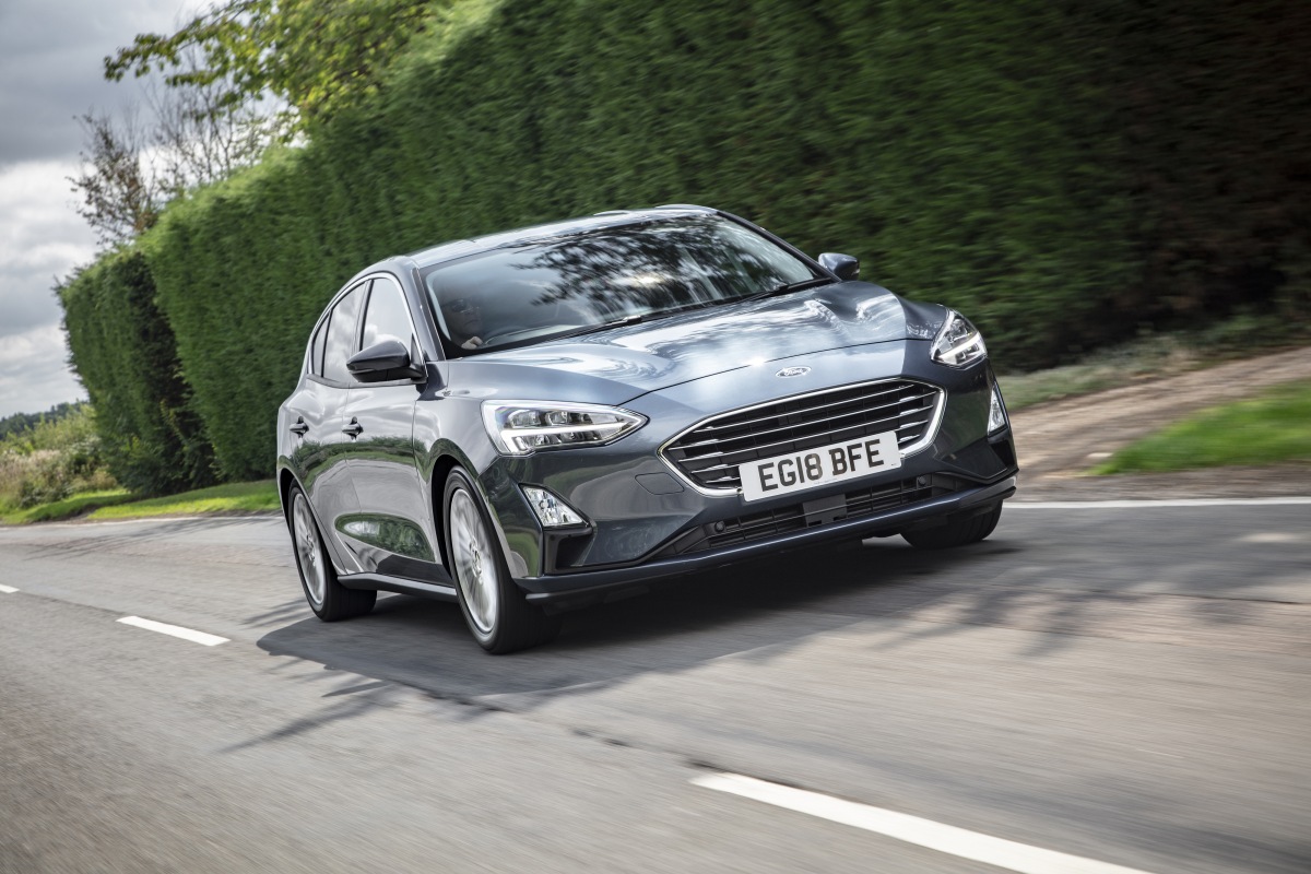 Silnik 1.0 Ecoboost vs 1.2 PureTech – dlaczego jeden sprawia mniej problemów?